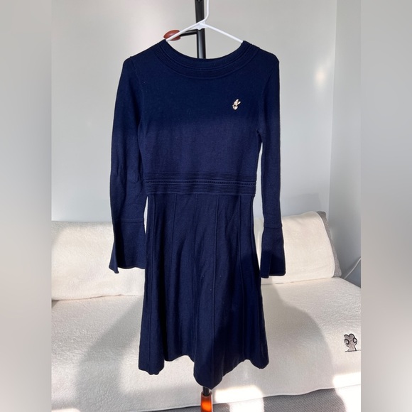 E.Land Navy Blue Knit Dress with Flared Sleeves and Adorable Corgi Pin - Size 16 - Picture 1 of 6